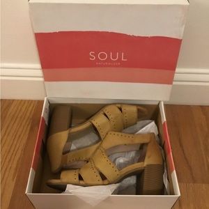 SOUL Naturalizer Christina, latte studded chunky heels, Velcro ankle strap.